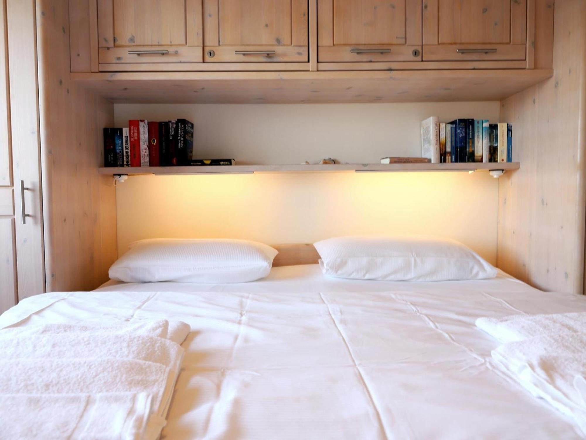 Schoenes Neues Hochwertig Renoviertes 2-Zimmer Appartement In Der 4. Etage. Вестерланд Екстер'єр фото