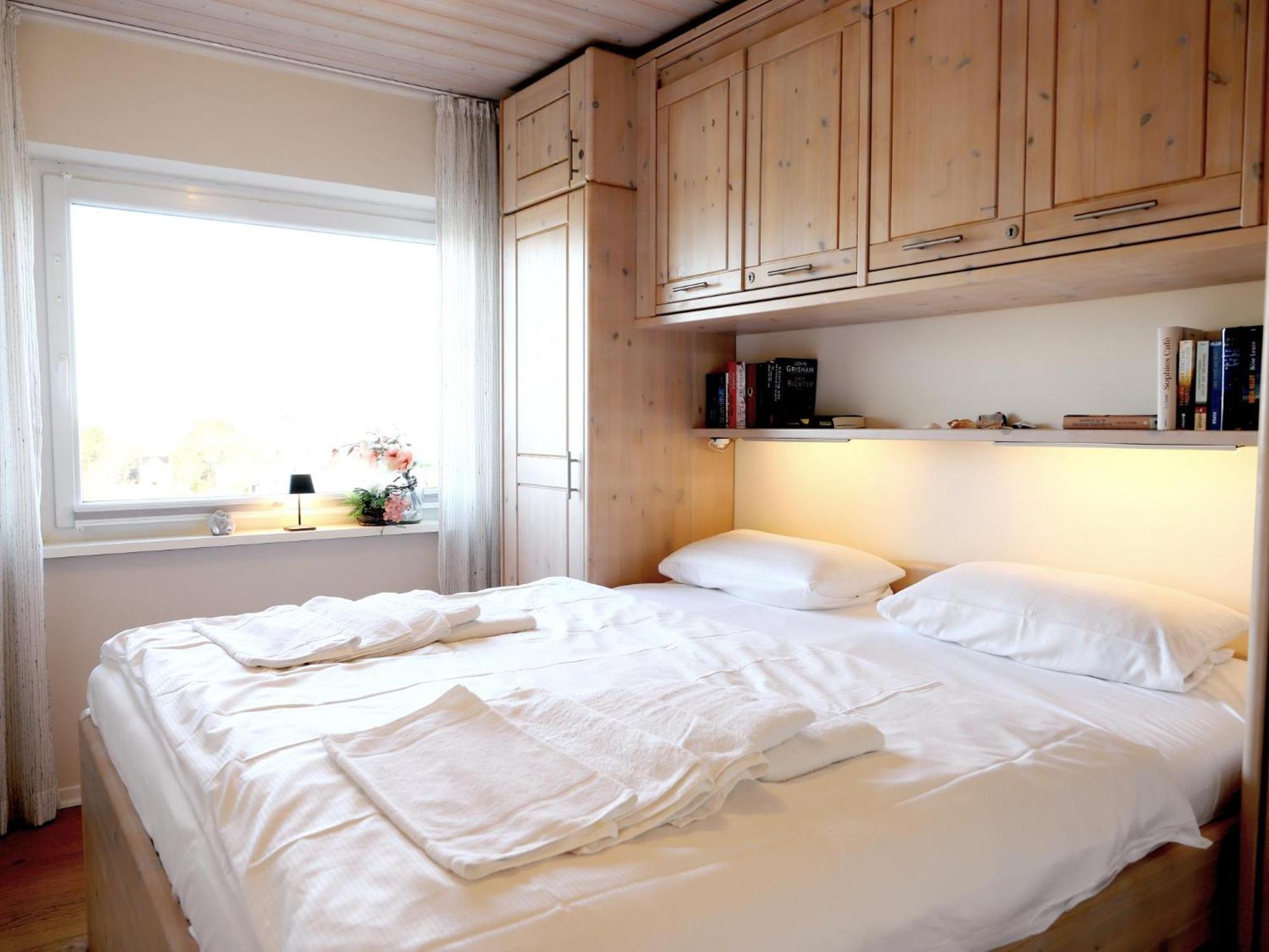 Schoenes Neues Hochwertig Renoviertes 2-Zimmer Appartement In Der 4. Etage. Вестерланд Екстер'єр фото