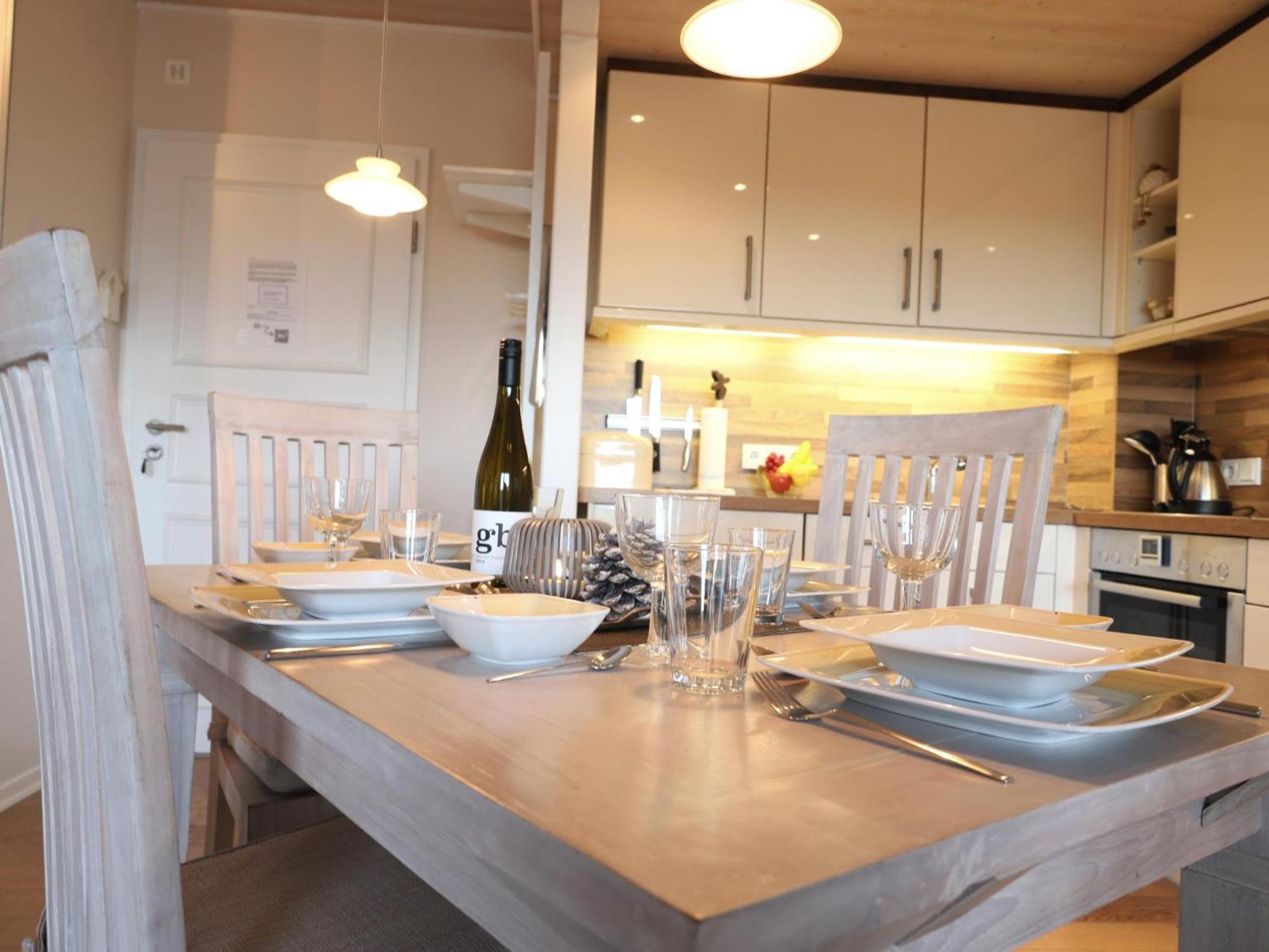 Schoenes Neues Hochwertig Renoviertes 2-Zimmer Appartement In Der 4. Etage. Вестерланд Екстер'єр фото