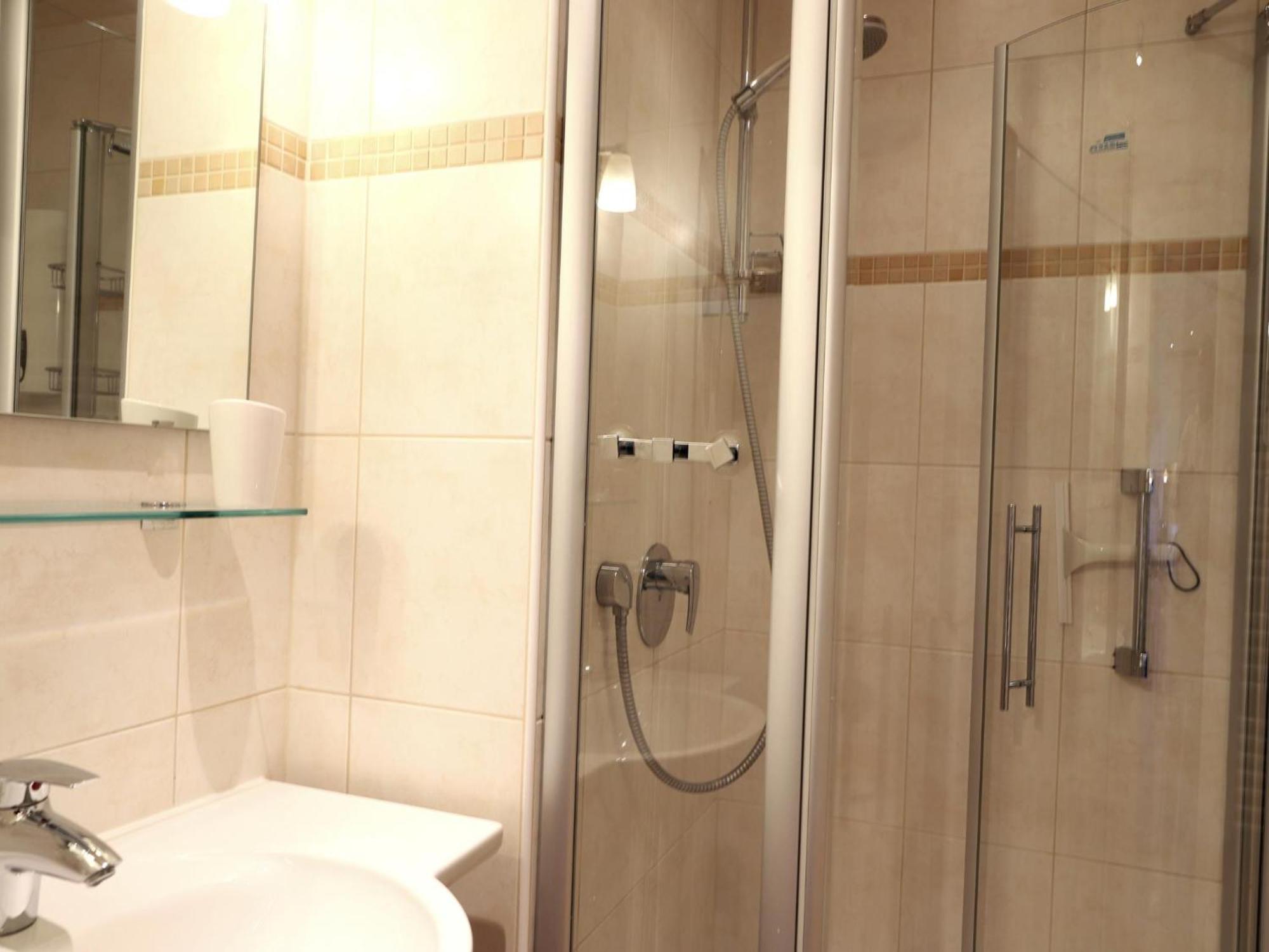 Schoenes Neues Hochwertig Renoviertes 2-Zimmer Appartement In Der 4. Etage. Вестерланд Екстер'єр фото